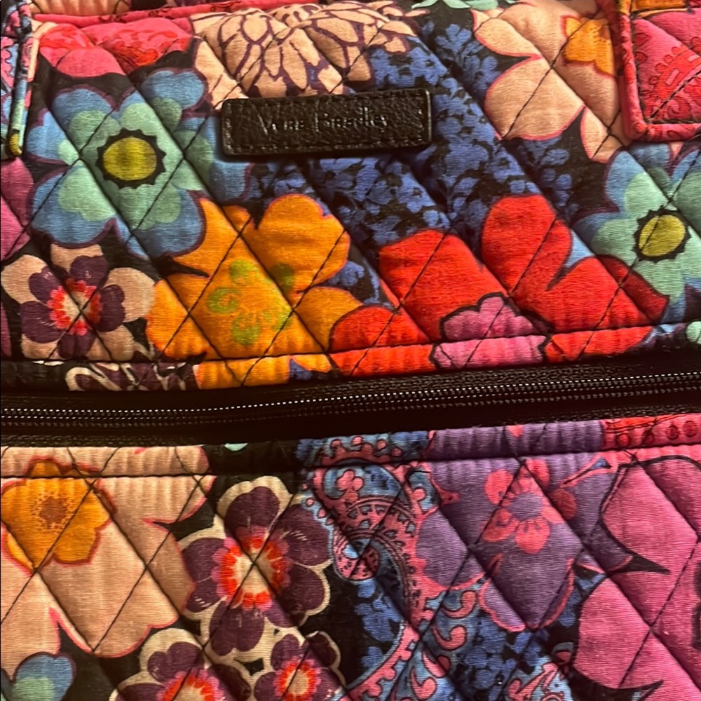Vera Bradley Multicolor Quilted Women's Travel bag